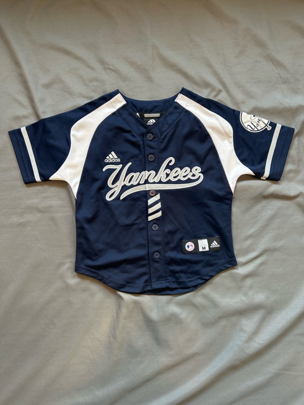 Retro Adidas / MLB / New York Yankees / Derek Jeter Jersey